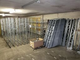  Räderregale für bis zu 20 Räder pro Einheit