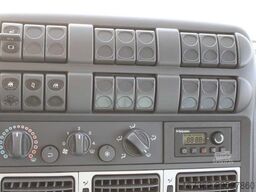 IVECO EUROCARGO ML 90E18, EURO 5, SIDEWALLS, PNEU 80%