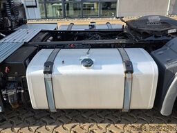 MAN TGX 18.460 LLS-U / Retarder / 2 Tanks