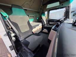 MAN TGX 18.460 LLS-U / Retarder / 2 Tanks