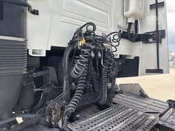 Renault T-High 480 Standairco + Lederen bekleding