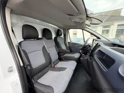 Opel Vivaro L2H1 KAMERA   NAVI   KLIMA   AHK   REGAL   4X