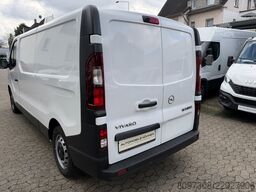 Opel Vivaro L2H1 KAMERA   NAVI   KLIMA   TÜV NEU   4x VORHAN
