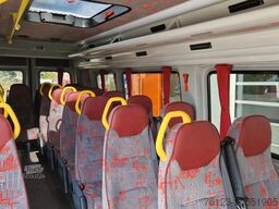 MAN TGE 22 Sitze GSR2 COC Lagerfahrzeug Stock