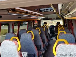 MAN TGE 22 Sitze GSR2 COC Lagerfahrzeug Stock