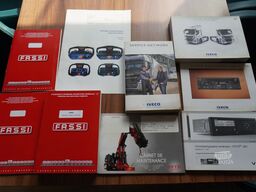 Iveco Stralis 19.310 / 2-side tipper / Fassi