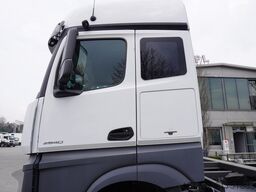 Mercedes-Benz Actros 2540 6x2/ 10 tho. km!!! / 5 seats