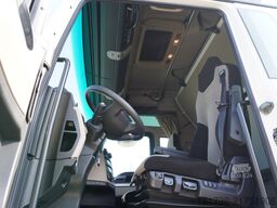 MAN TGX 26.470 tow truck / NEW galvanized