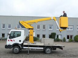 Nissan 32.12 4x2, 11m Arbeitshöhe, Klima,3. Sitz