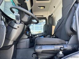 Mercedes-Benz Arocs 4140 K 8x4/4 Meiller Tipper