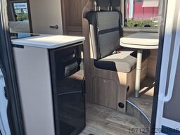 CARADO CV 640 Multimedia / Diesel 90l / Markise
