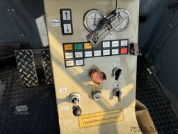 GHH AM 210 Air Mover Flugzeugschlepper