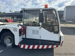 GHH AM 210 Air Mover Flugzeugschlepper