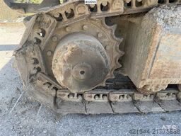 Sandvik DX600R drill rig with HL650 hammer, GPS, and wate