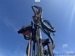 Sandvik DX600R drill rig with HL650 hammer, GPS, and wate