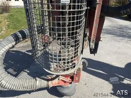 Sandvik DX600R drill rig with HL650 hammer, GPS, and wate