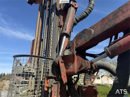 Sandvik DX600R drill rig with HL650 hammer, GPS, and wate