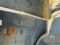 Sandvik DX600R drill rig with HL650 hammer, GPS, and wate