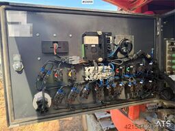 Sandvik DX600R drill rig with HL650 hammer, GPS, and wate