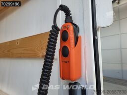 MAN TGL 12.250 4X2 LIKE NEW! 12tonner Curtainsider ...