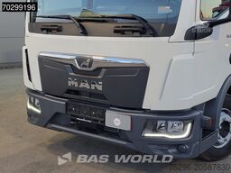 MAN TGL 12.250 4X2 LIKE NEW! 12tonner Curtainsider ...