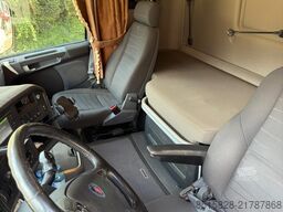 Scania R520 V8