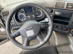 DAF CF75.250 Curtside / Loading Lift / 672.000 KM /...
