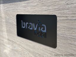  BRAVIA