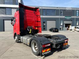 Volvo FH 13.460 Globetrotter / Mega / 2x Tank / Full Air