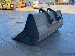 CW30 / CW40 Slotenbak 2200mm bucket
