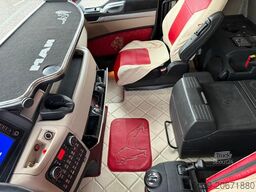 MAN TGX 26.500 6x2 Hydraulik Exklusiv Innenraum