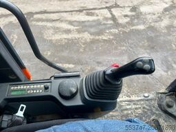 KOMATSU Komatsu HB 215 LC-1