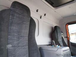 Mercedes-Benz ATEGO 816 Koffer Automatik Klima Ladebordwand