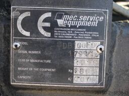 Fantuzzi 20/40 ft spreader SDB100FDD