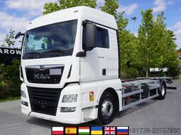 MAN TGX 18.430 / BDF 7.5 m / sleeping cab