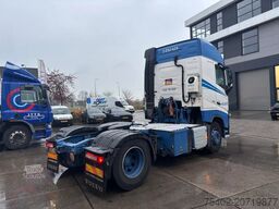 Volvo FH 13.420 Globetrotter / ADR + PTO / Stand Airco