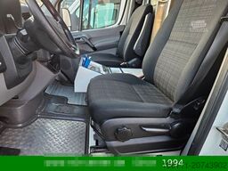 MERCEDES-BENZ Sprinter 516 CDI KOFFER RETTUNGSWAGEN T