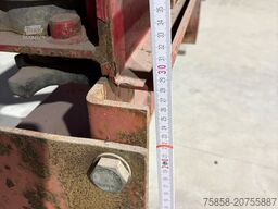 sonstige Ausgleichsbock für gekröpften Tieflader