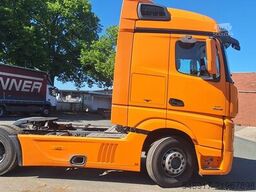 Mercedes-Benz Actros 1845 Mercedes-Benz Actros 1845