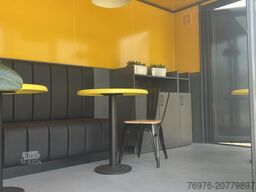 Other Container mit Sitzmöglichkeiten