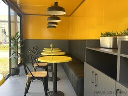 Other Container mit Sitzmöglichkeiten