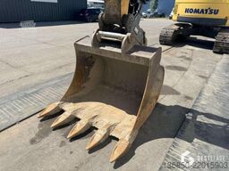 Liebherr R926 Compact