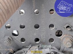 Mercedes-Benz Actros 1842