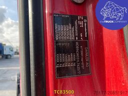 Mercedes-Benz Actros 1842