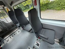 MERCEDES-BENZ Sprinter 313 Cdi L2H2 9Sitze Rollstuhllift Klima