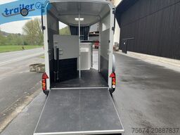 Ifor Williams Pferdeanhänger HBX506 Sattelkammer 2,6t.
