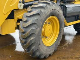 Caterpillar 424 4x4 Backhoe Loader