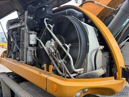 Liebherr A918 Compact Litronic