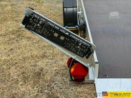 HUMBAUR HKT 183117 S - absenkbarer Smartanhänger