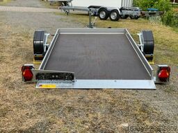 HUMBAUR HKT 183117 S - absenkbarer Smartanhänger